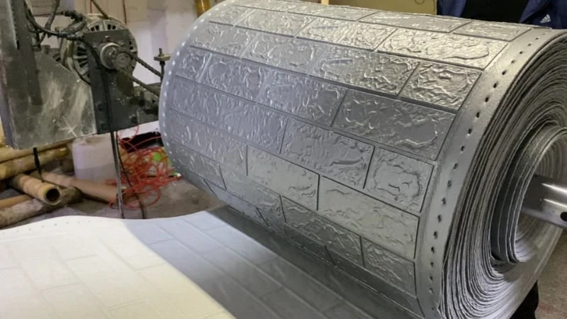 Bobina de lámina de espuma XPE gofrada para papel tapiz 3D