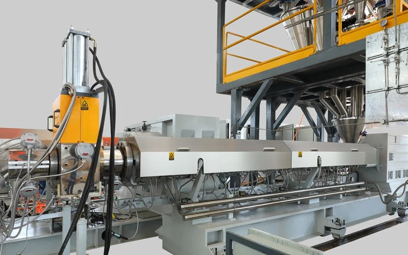Extrusora de doble husillo de alto torque TDS-D