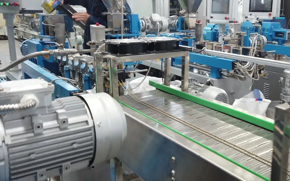 Lab20 Extruder for PE PP Compounding with Jute Fiber Powder