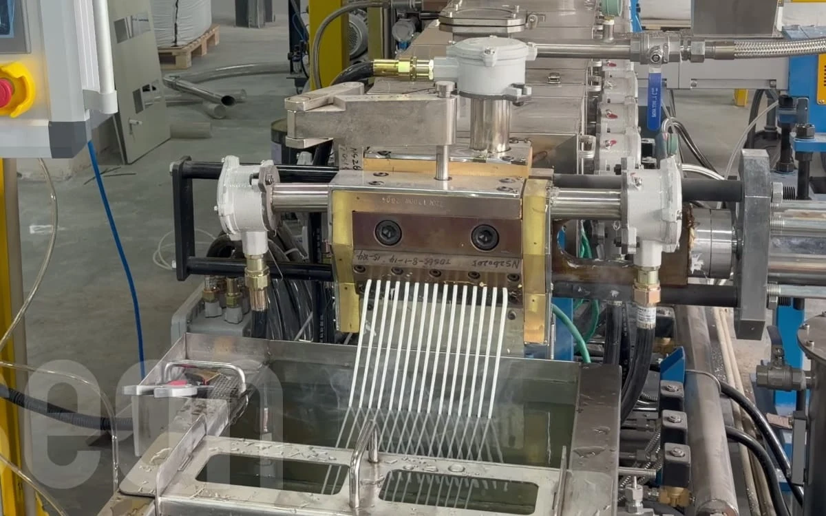 SAT65 Twin Screw Extruder for PLA PETG and ABS Compounding