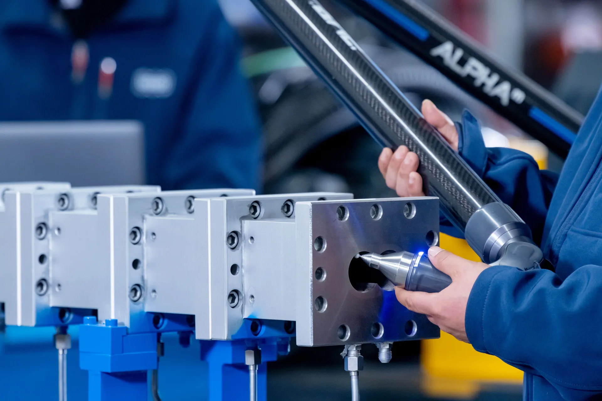 Portable measuring arm checking barrel sections
