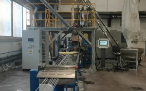 300kg/h Engineering plastic reinforcing compounding line SAT52