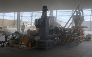 SAT65 Twin Screw Extruder with Water Ring Pelletizer for PP+CaCO3 Filler Masterbatch