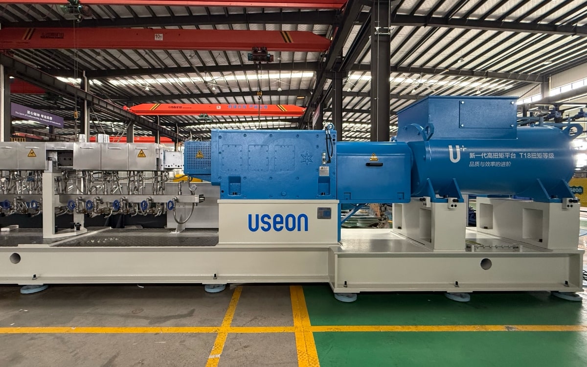 U6 twin screw extruder